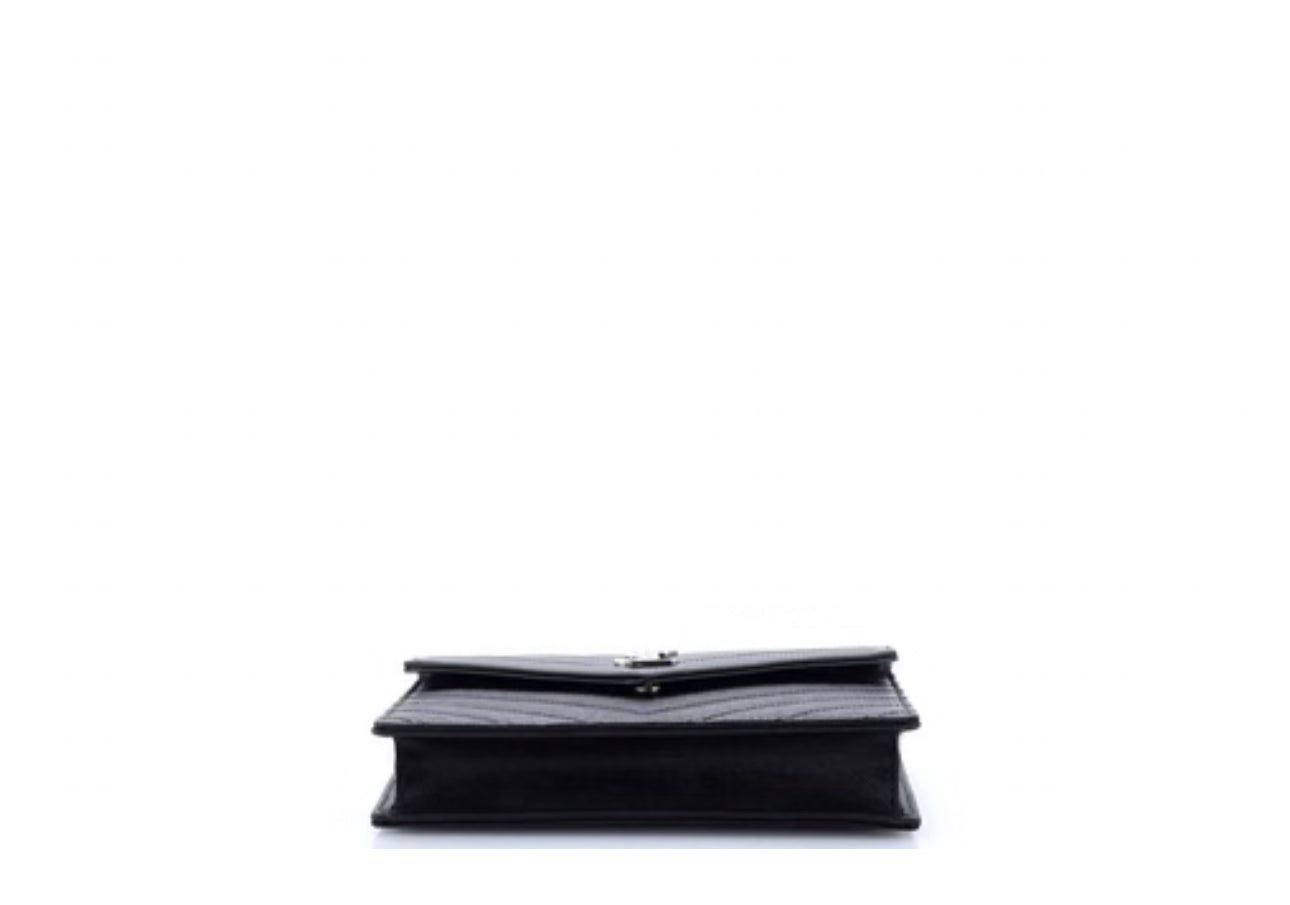 Saint Laurent
Classic Monogram Wallet on Chain Matelasse Chevron Metallic Leather Small