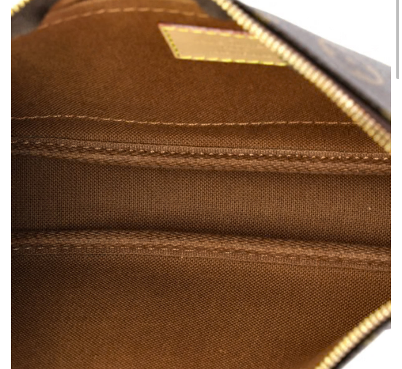 Louis Vuitton
Multi Pochette Accessoires Monogram Canvas