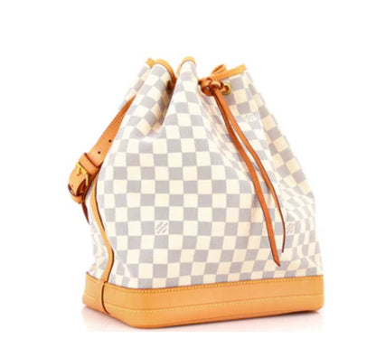 Louis Vuitton
Noe Damier