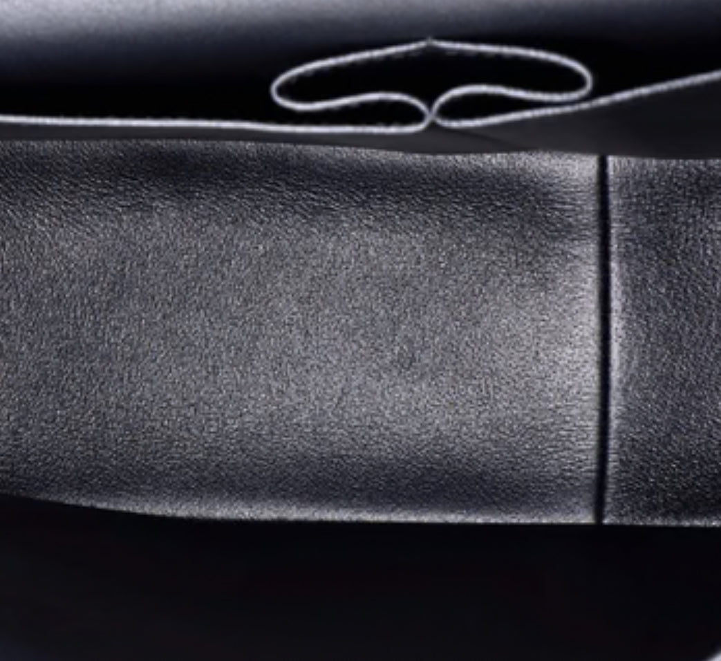 Chanel
Classic Double Flap Chevron Iridescent Jumbo