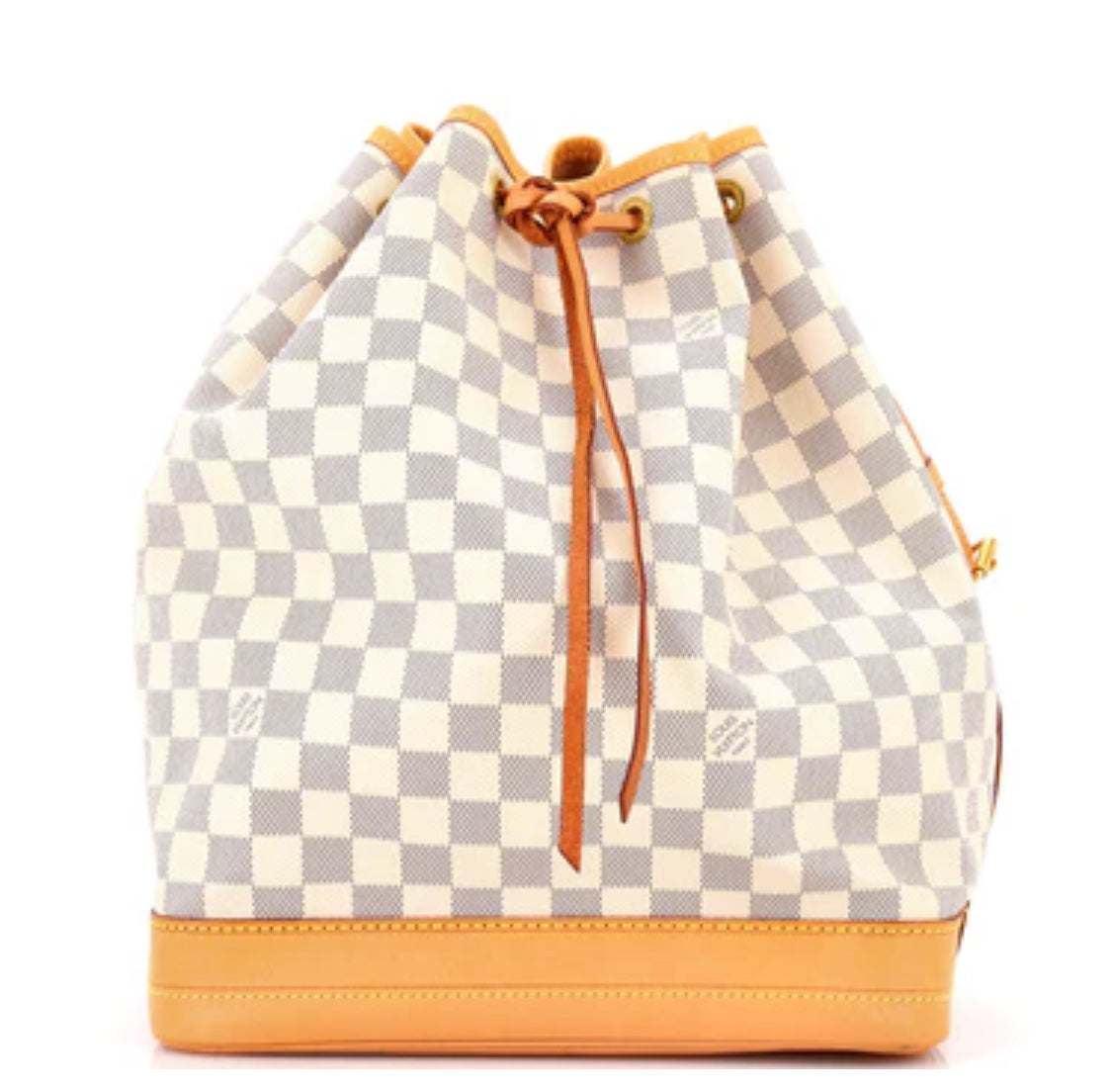 Louis Vuitton
Noe Damier