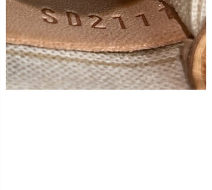 Louis Vuitton
Neverfull Tote Damier GM