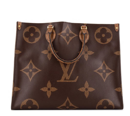 Louis Vuitton
OnTheGo Tote Reverse Monogram Giant GM