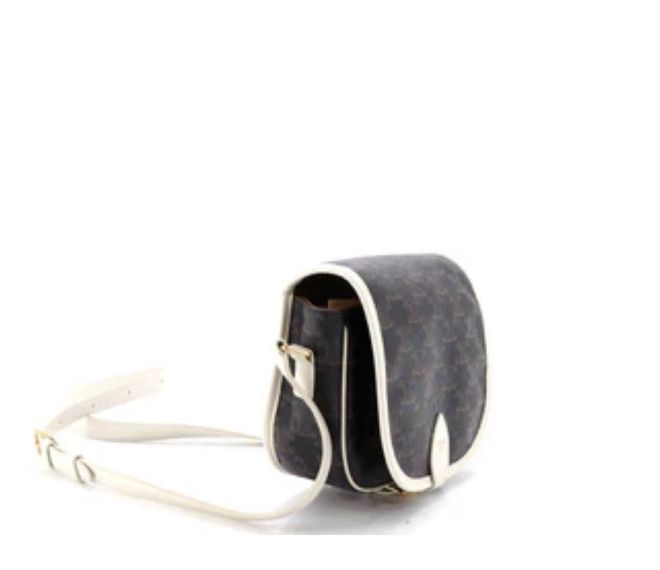 Celine
Folco Bag Triomphe Coated Canvas Medium