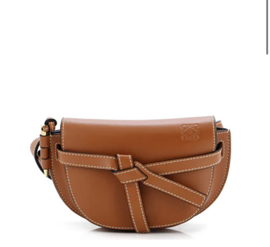 Loewe
Gate Belt Bag Leather Mini