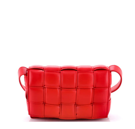 Bottega Veneta
Cassette Crossbody Bag Padded Maxi Intrecciato Leather Small