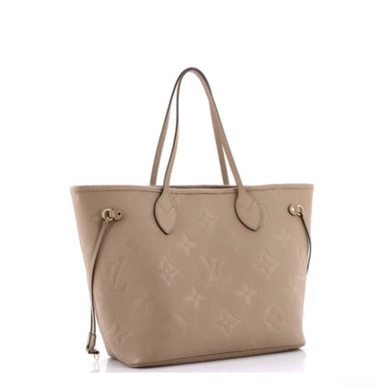 Louis Vuitton
Neverfull NM Tote Monogram Empreinte Giant MM