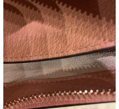 Gucci
Ophidia Zip Pochette Shoulder Bag GG Canvas Small