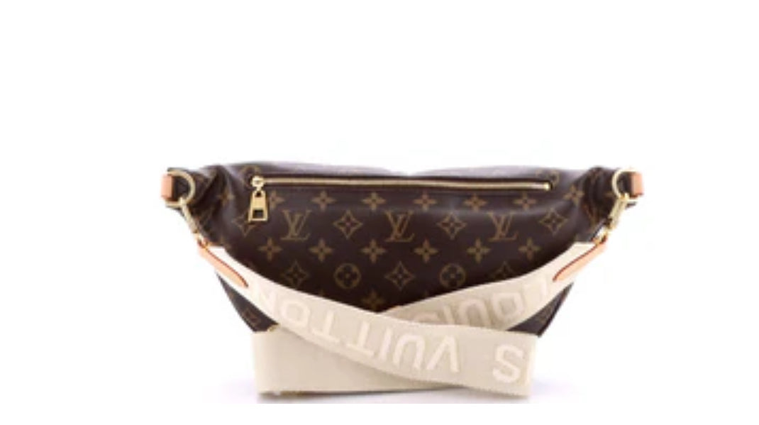 Louis Vuitton
High Rise Bum Bag Monogram Canvas