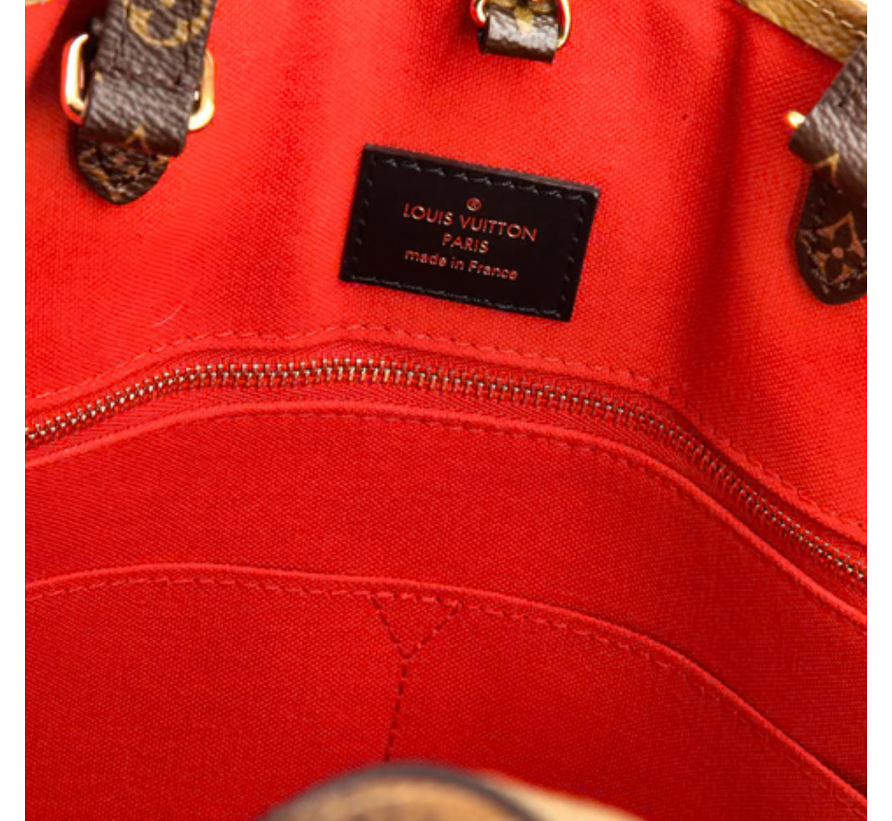 Louis Vuitton
OnTheGo Tote Reverse Monogram Giant GM
