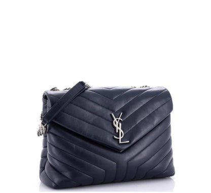 Saint Laurent
Loulou Shoulder Bag Matelasse Chevron Leather Medium