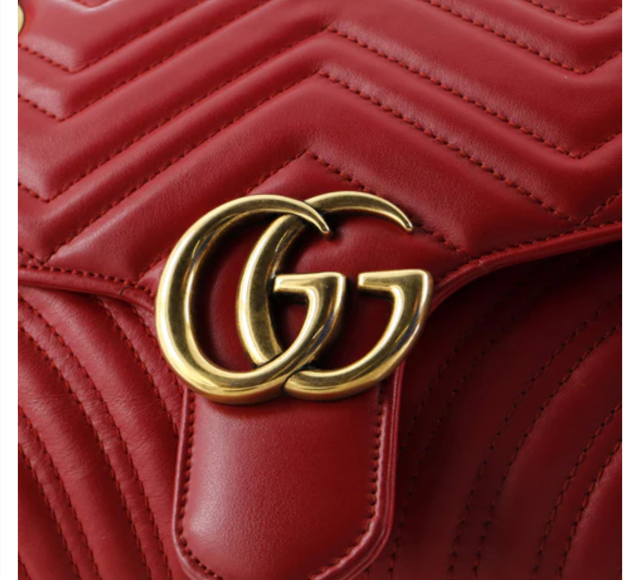 Gucci
GG Marmont Flap Bag Matelasse Leather Small