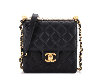 Chanel
Chic Pearls Flap Bag Quilted Lambskin Mini